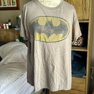 Gap Batman Graphic Tee - Medium